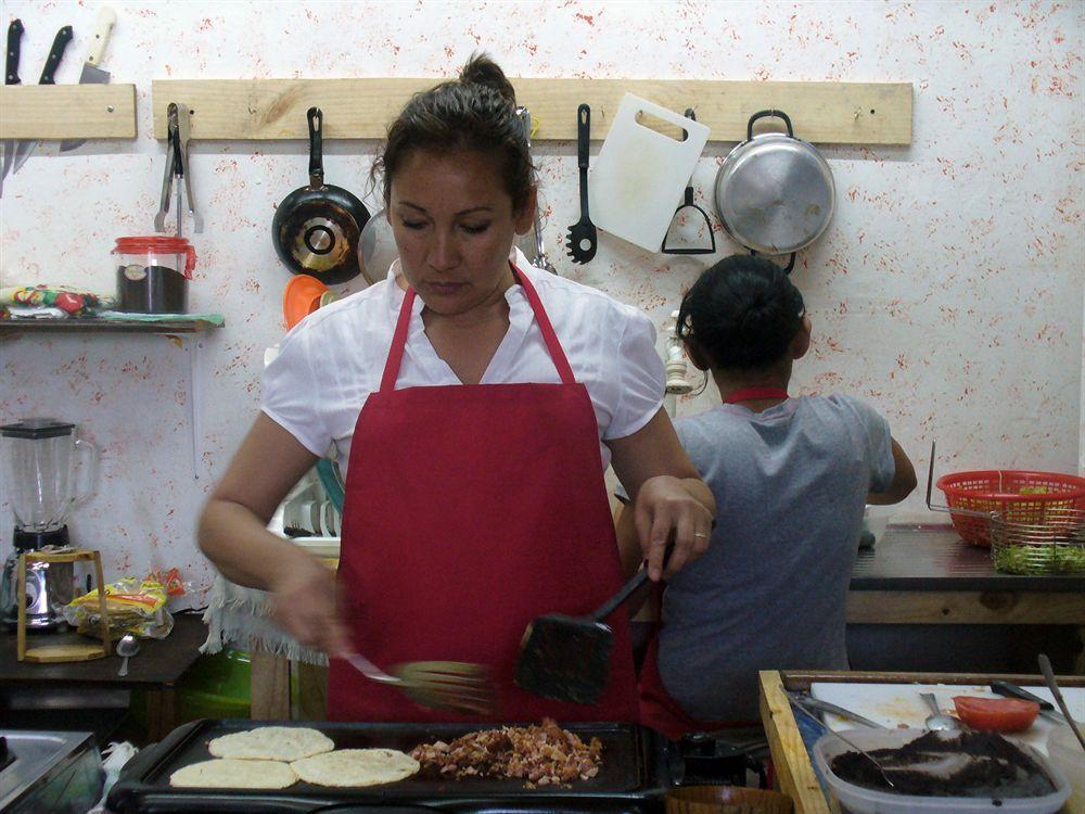 Hostal Del Este Santa Fe San José Zewnętrze zdjęcie