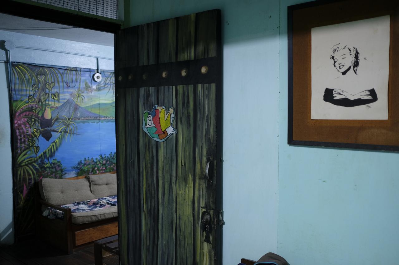 Hostal Del Este Santa Fe San José Zewnętrze zdjęcie