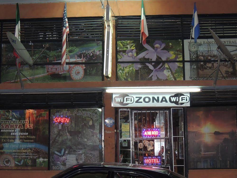 Hostal Del Este Santa Fe San José Zewnętrze zdjęcie