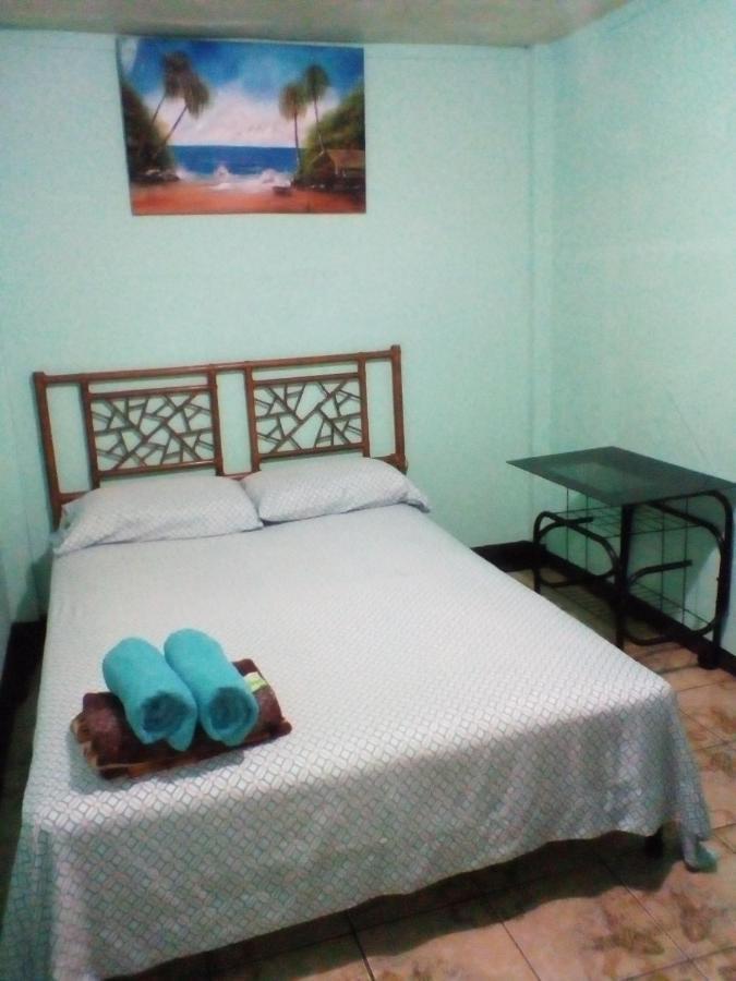 Hostal Del Este Santa Fe San José Zewnętrze zdjęcie